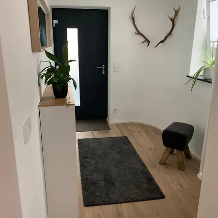 Ferienwohnung Max Appartement *
