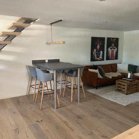 Appartement Ferienwohnung Max *